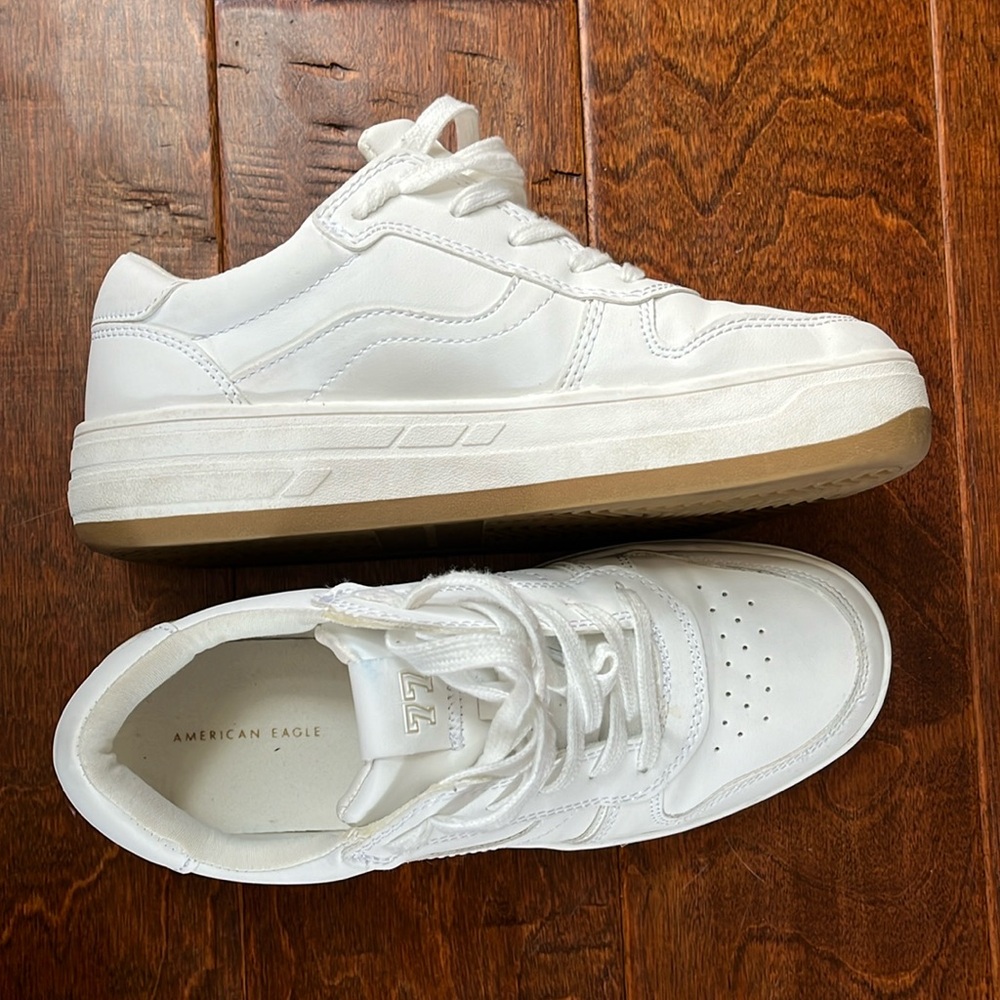 American Eagle platform sneaker size 7